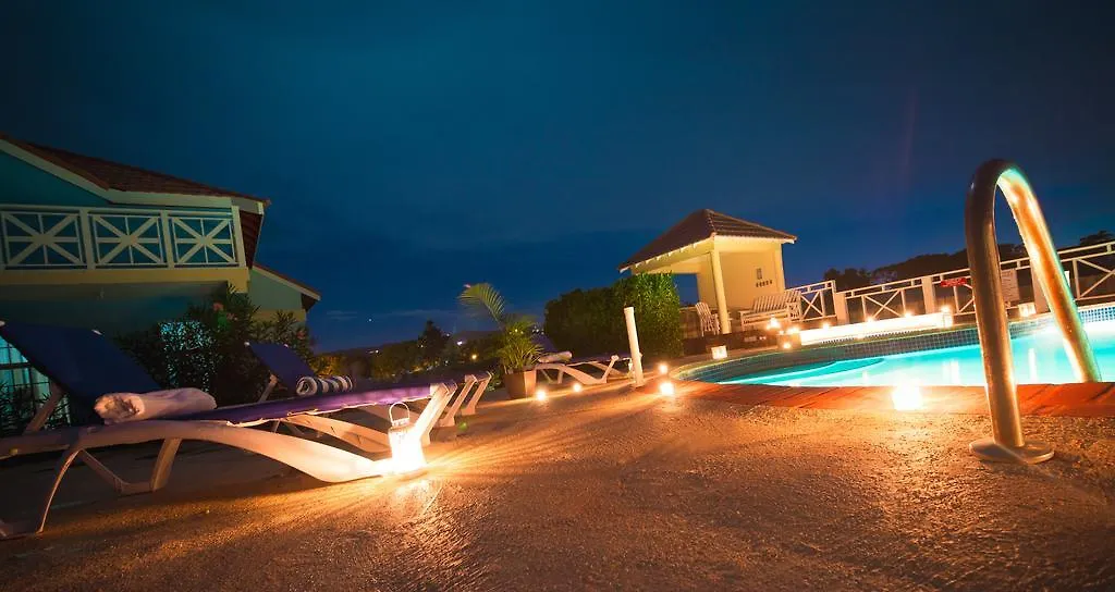 Paradise Villa Discovery Bay