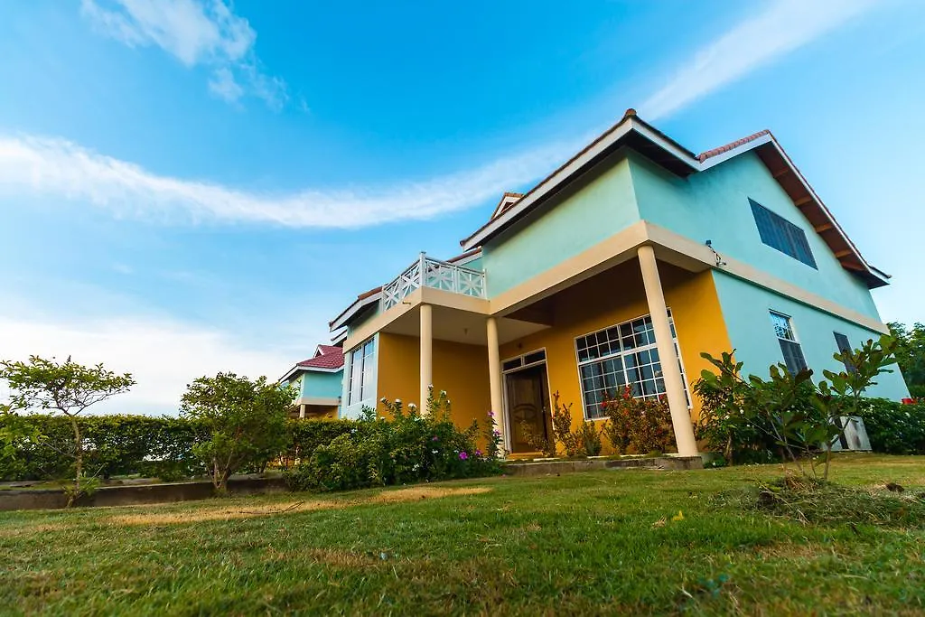 Paradise Villa Discovery Bay